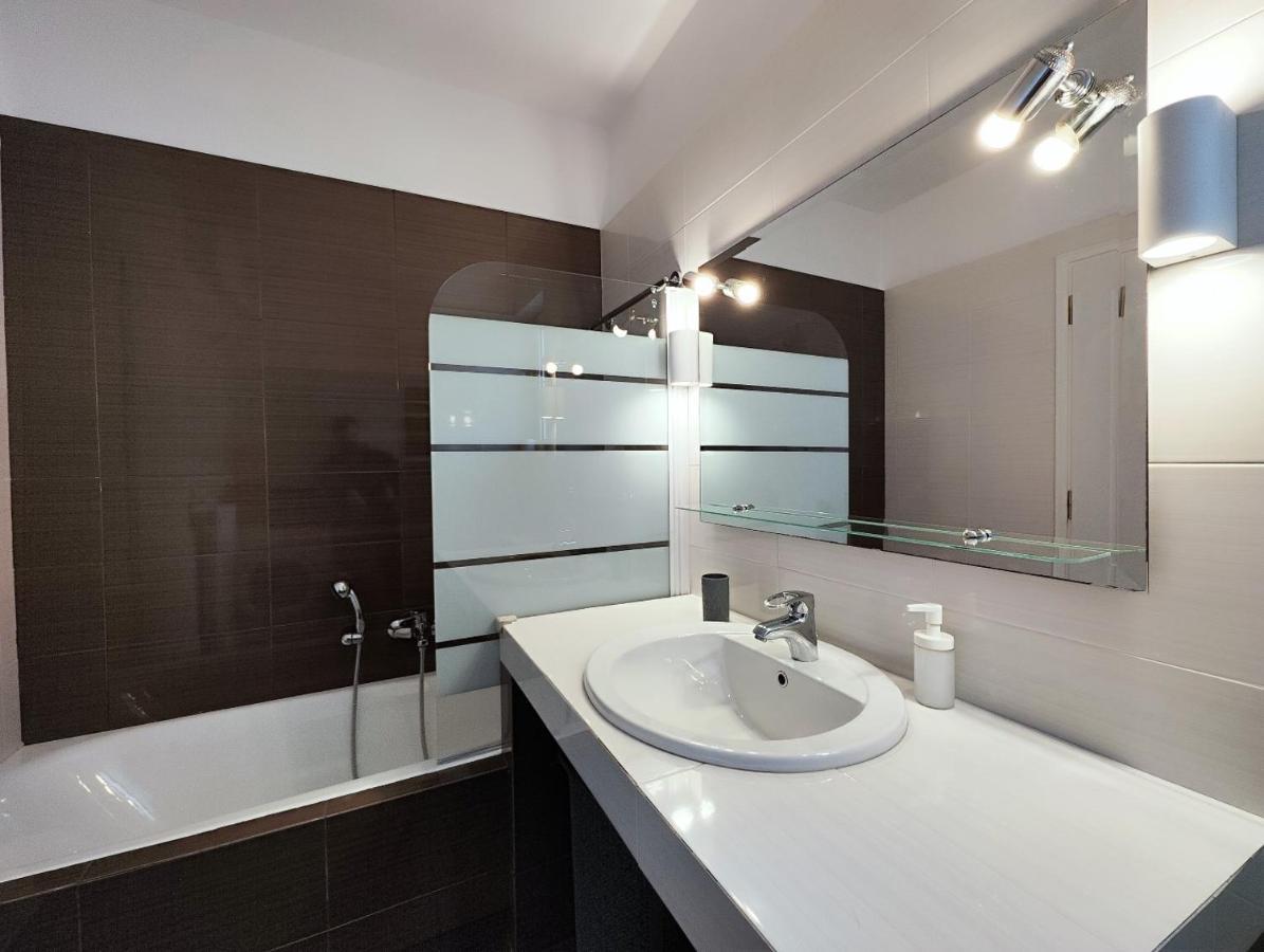 Menelaou By Verde Apartments Athén Kültér fotó
