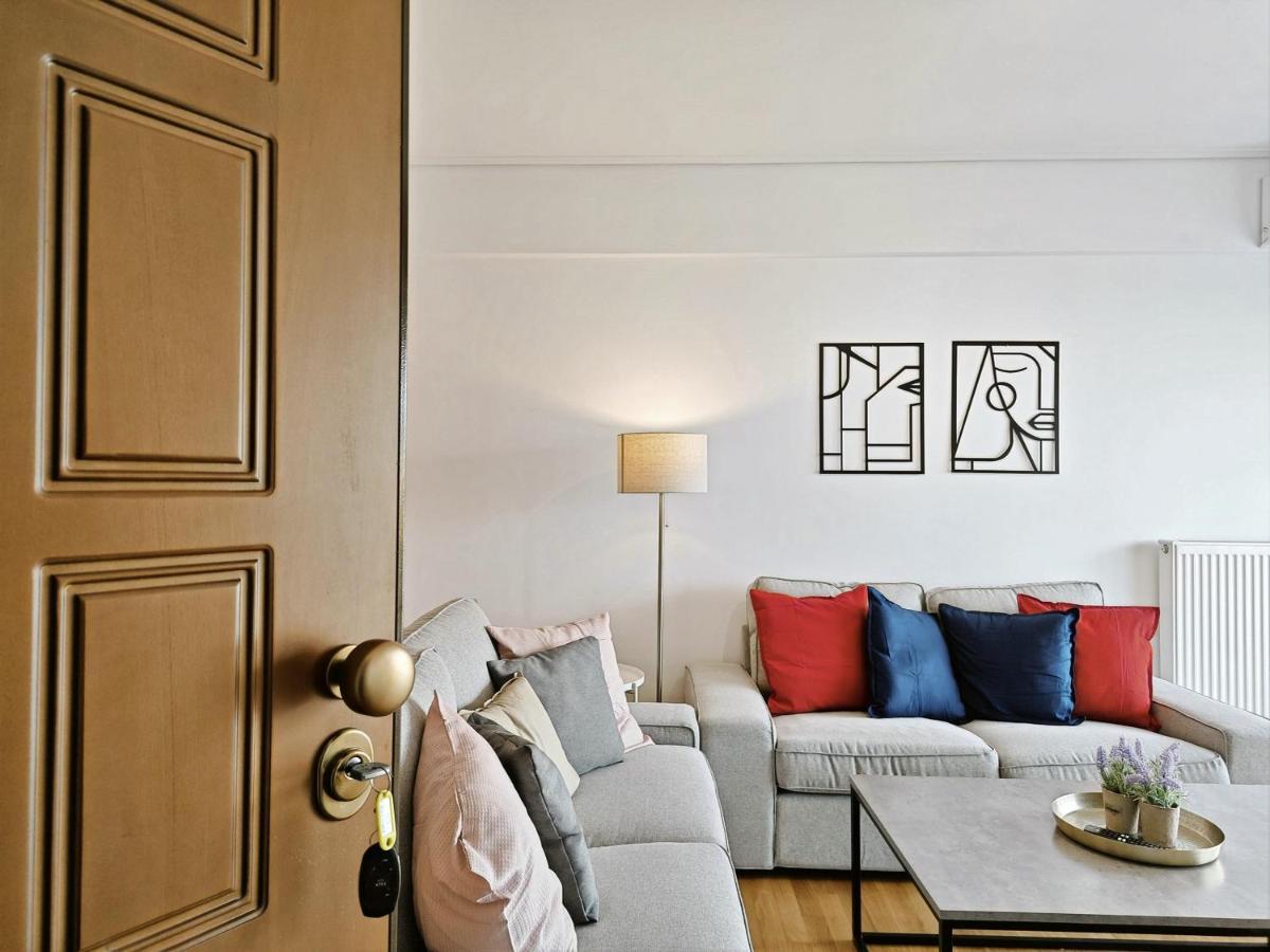 Menelaou By Verde Apartments Athén Kültér fotó